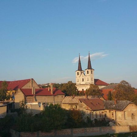 Penzion Gapa Sahy Exterior foto