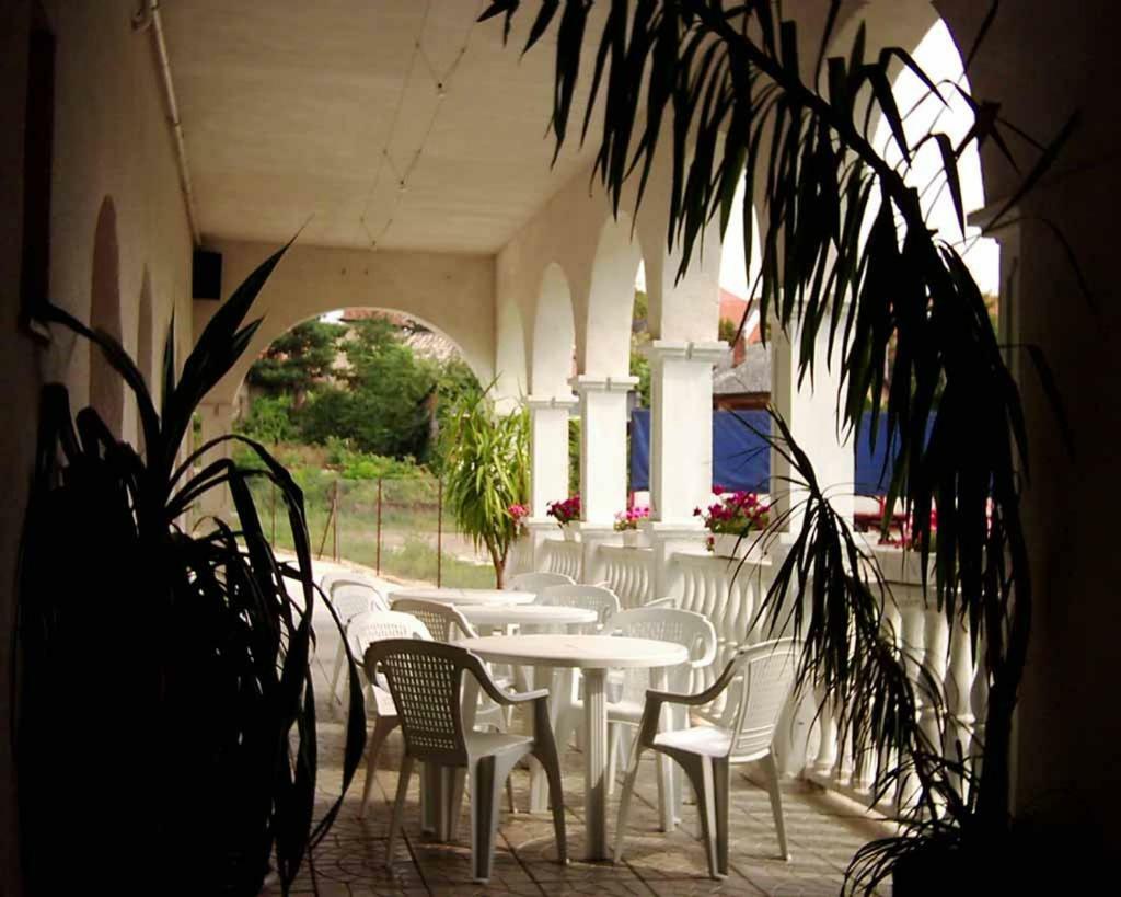 Penzion Gapa Sahy Exterior foto